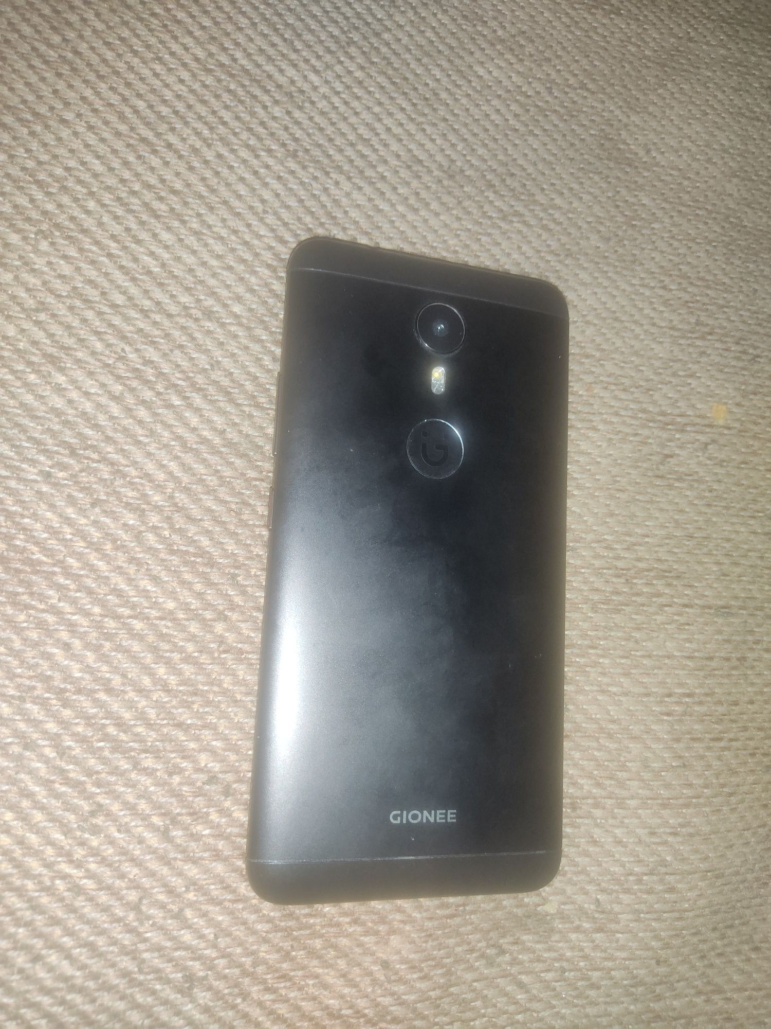 Gionee A1 64 gb рабочий