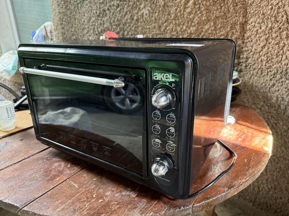 Продается духовая печь