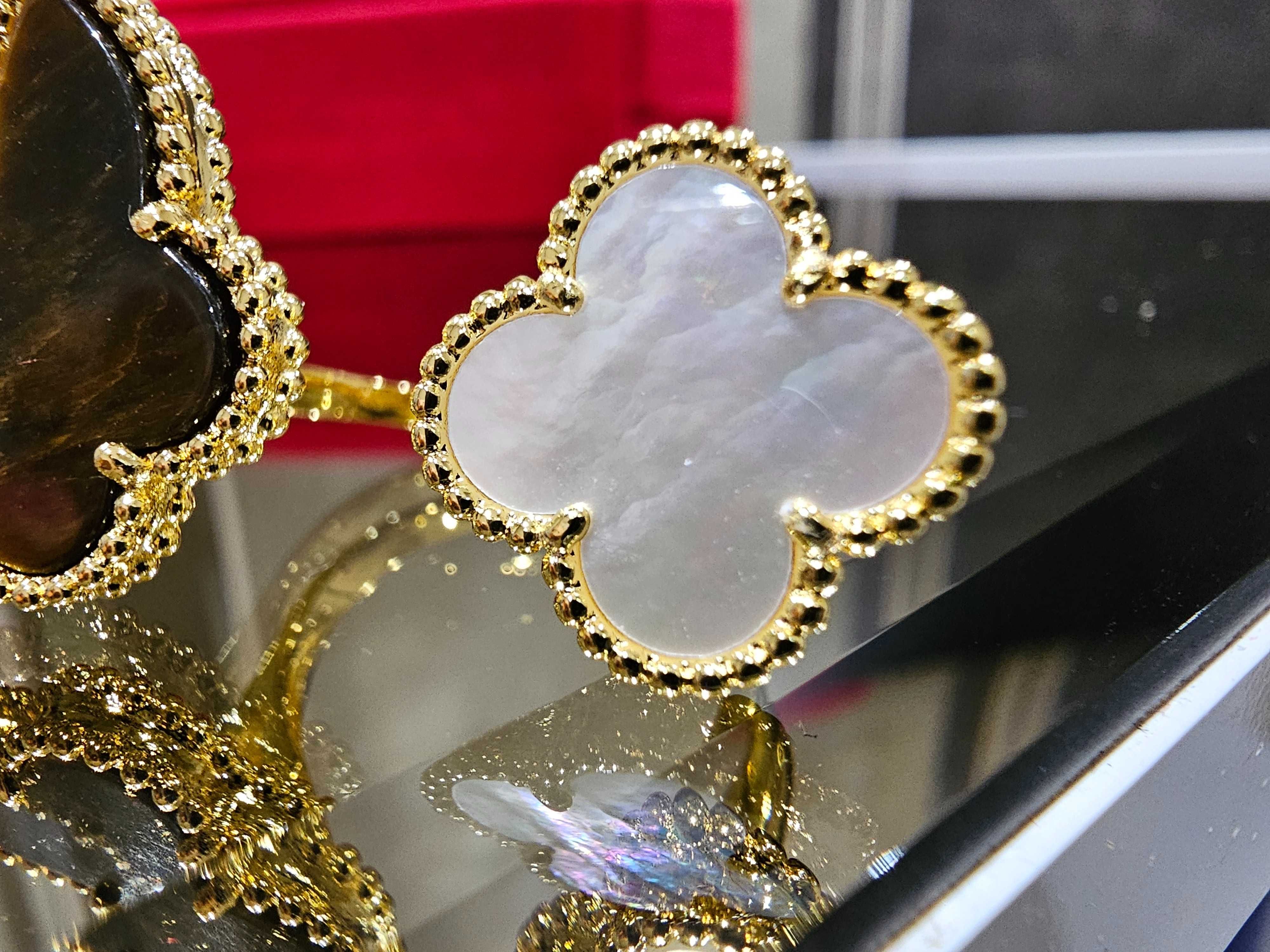 Van Cleef & Arpels VCA Gold Lucky Alhambra Tiger Mother Дамски Пръстен