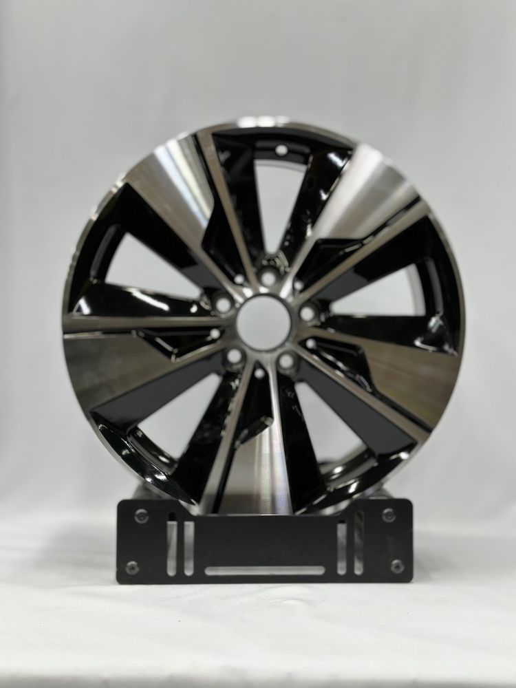 Продоется диски r17 5x112