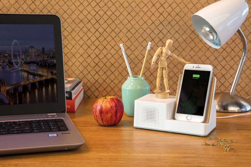 Incarcator Wirless Charger cu boxă Ontario, din bambus