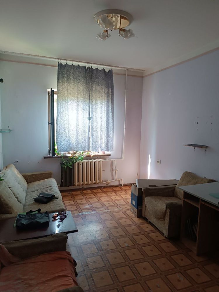 Продаётся 1 комнатная квартира на Карасу-6,улучшенной планировки.