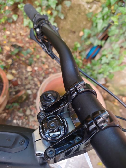 Specialized Kenevo Expert 2021 - eMTB Downhill de top, stare excelenta