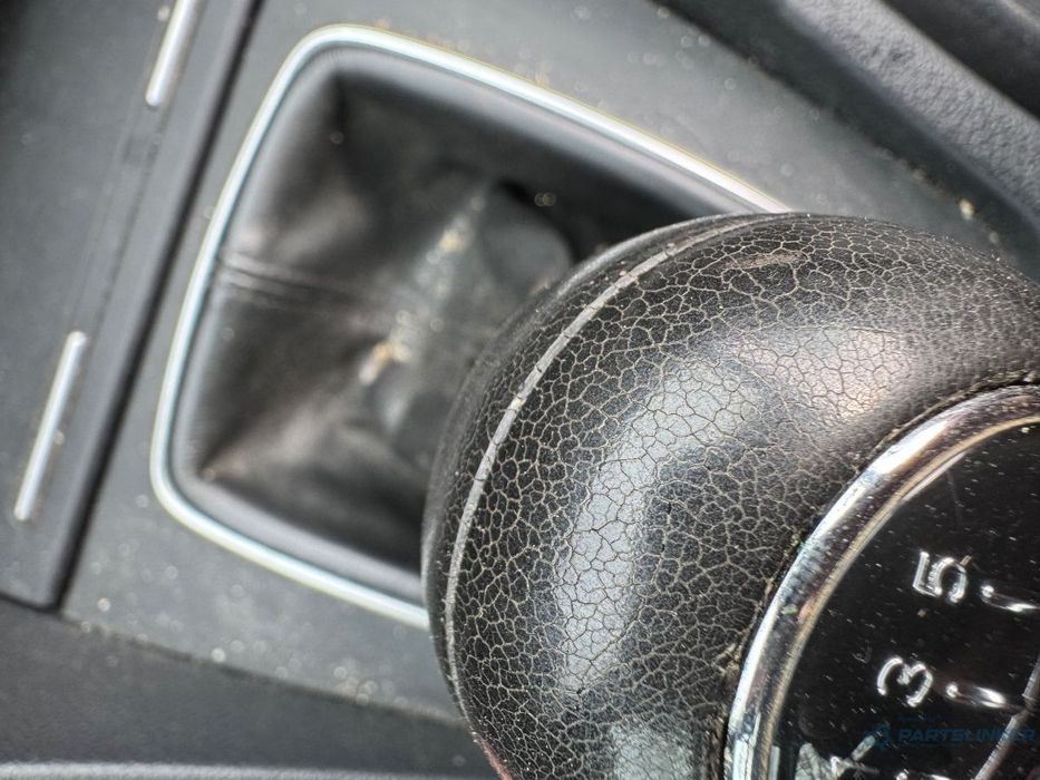 Nuca/manson schimbator de viteze AUDI A4 III Avant 8ED, B7 2004 - 2008 TDI BKE, BRB