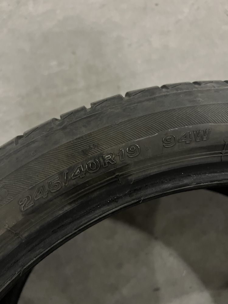 2бр. ГУМИ "BRIDGESTONE" 245/40/19