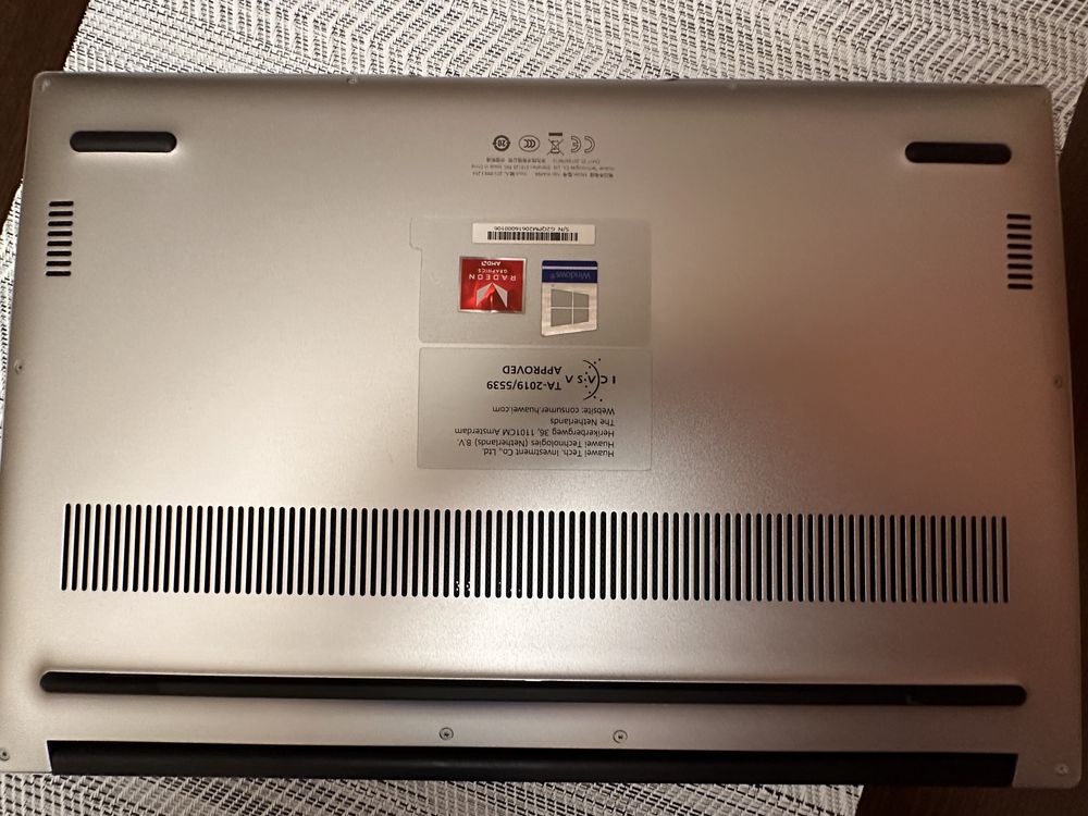 Huawei Matebook D14