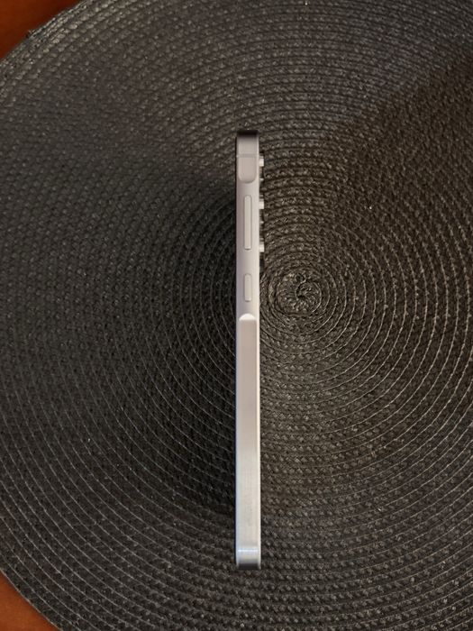 Samsung A55 5G inca in grantie