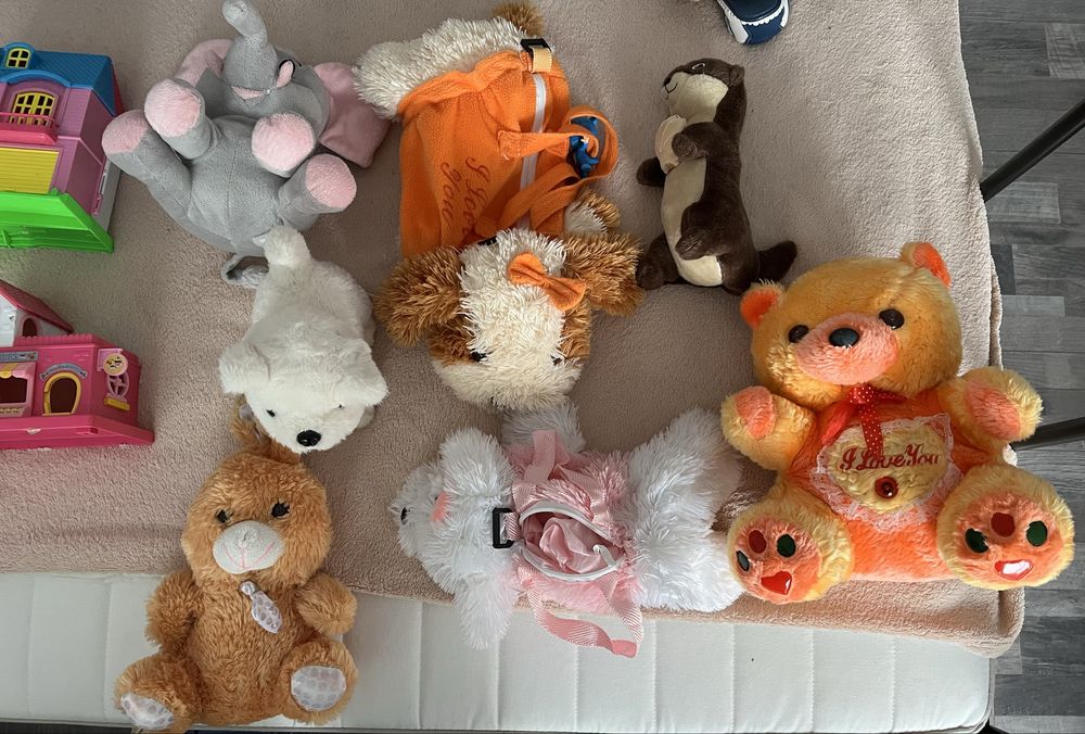 Lot jucării bebelusi si plușuri