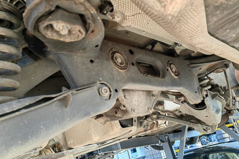 Punte spate Mercedes C-Class  W205