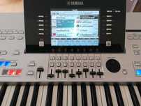 Verkaufe Yamaha Tyros 4 mit TRS-MS04