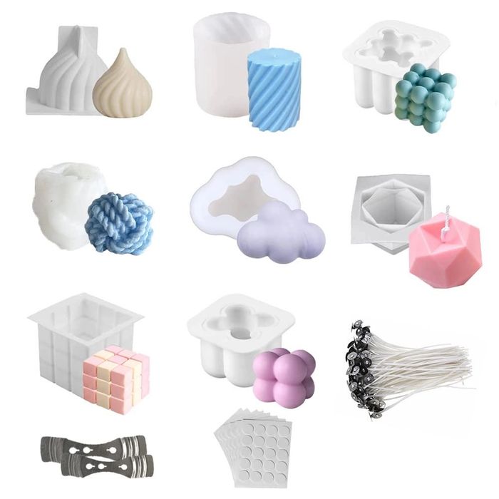 Комплект от 8 силиконови форми за свещи.