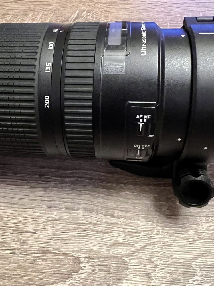 Tamron SP 70-200mm F/2.8 Di VC USD pentru Nikon