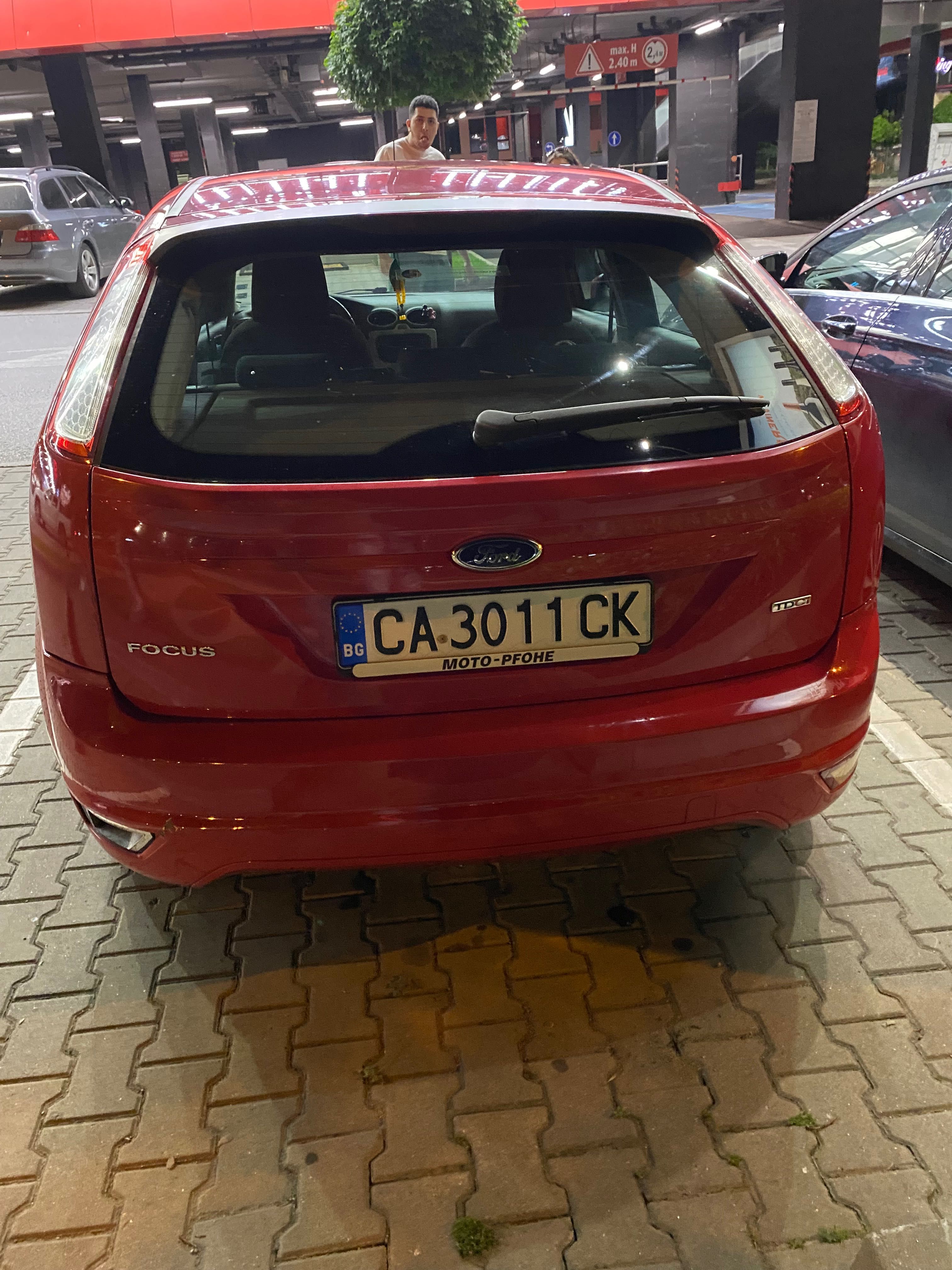 Продавам Ford Focus