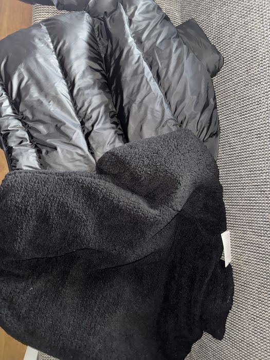 Geaca nike cu 2 fete(2in1)