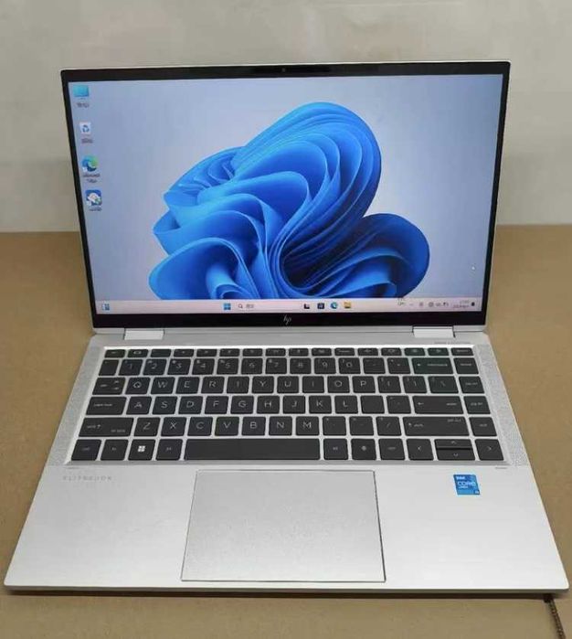 Laptop HP EliteBook x360 1030 G8   i7-1185G7, 32GB RAM DDR4, 1TB M.2