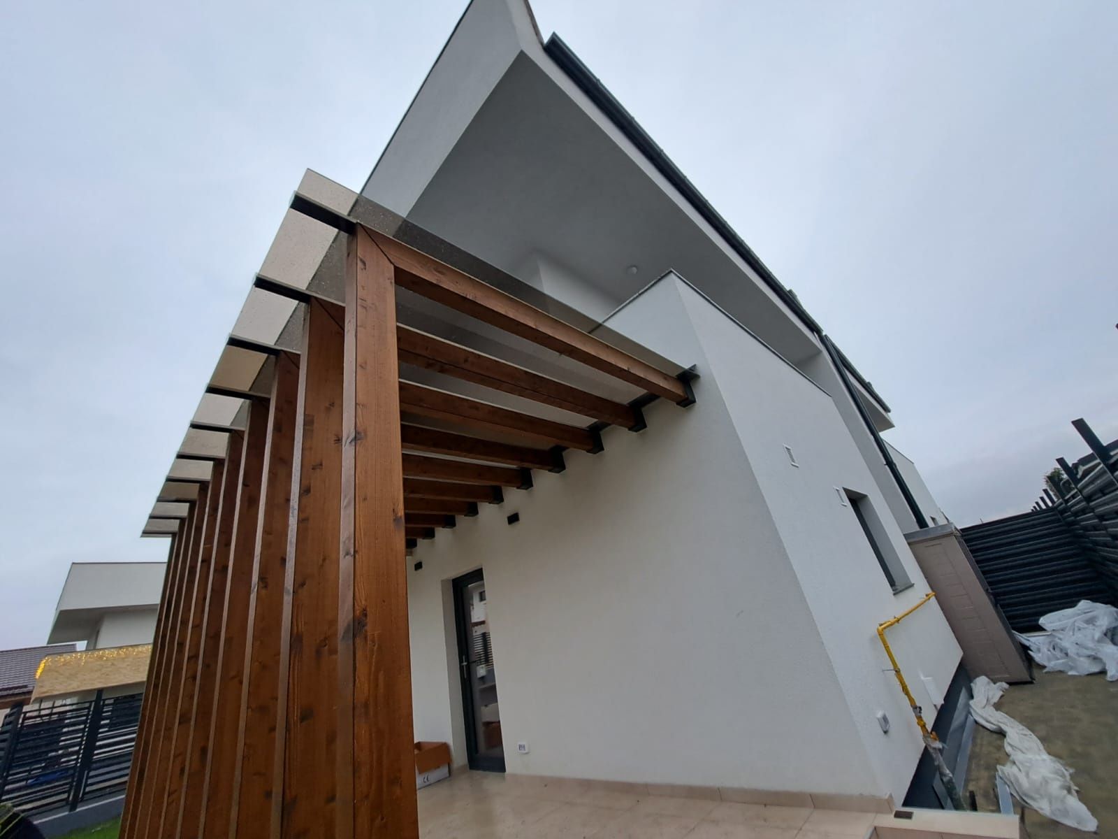 Terasa ,foisor ,pergola. Policarbonat solid . Transparent .