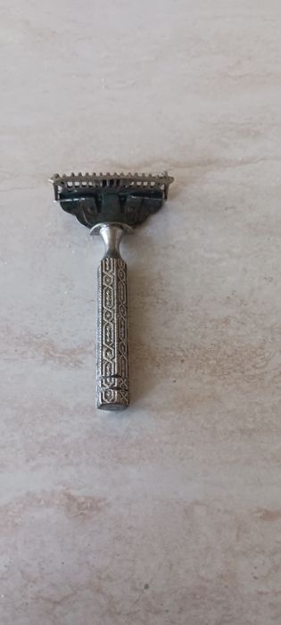 Метални самобръсначки