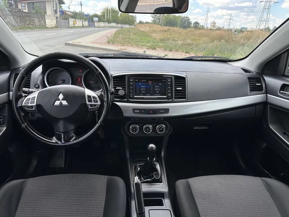 Vand Mitsubishi Lancer 2010 2.0