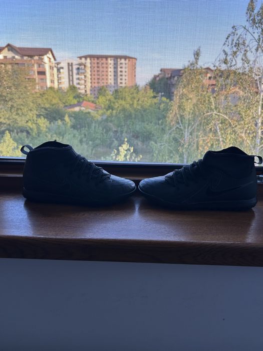 Ghete fotbal copii Nike originale – mărimea 35.5(35-36)