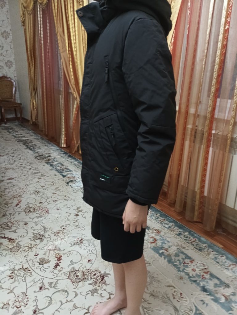 Продается куртка для мальчика