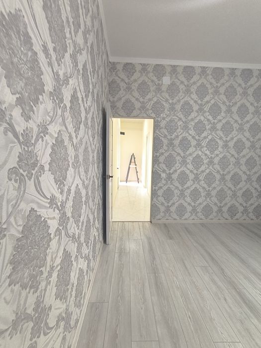 2 х комнатную квартиру новостройка СЕРГЕЛИ.  Общий двор. Евро ремонт