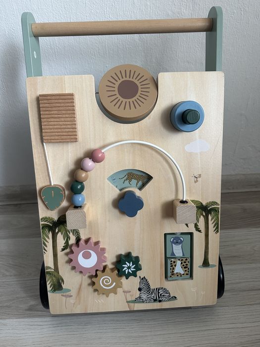 Дървена проходилка Moni Toys- зелена