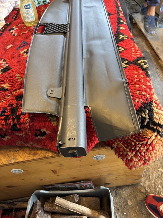 Щора багажник за Опел Астра Н комби 04-08г