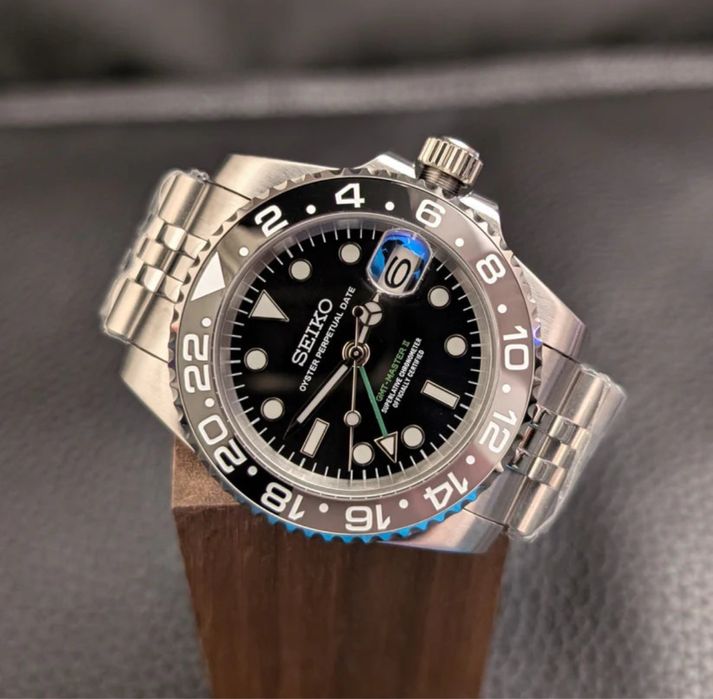 Ceasuri Personalizabile cu Mecanism Seiko