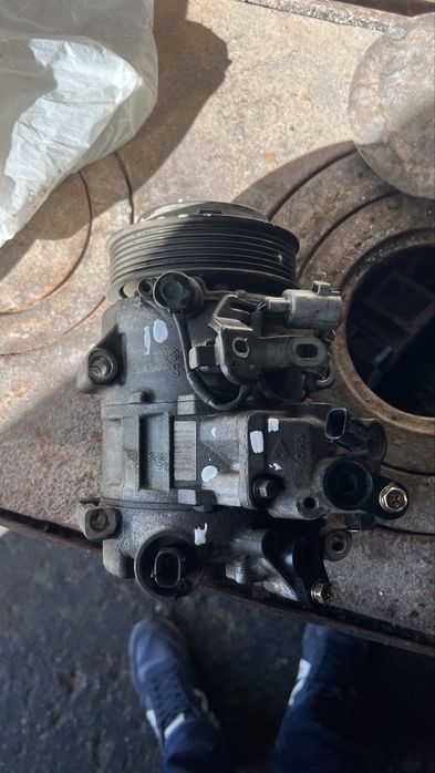 Продам компрессор кондиционера 2gr fe 3.5