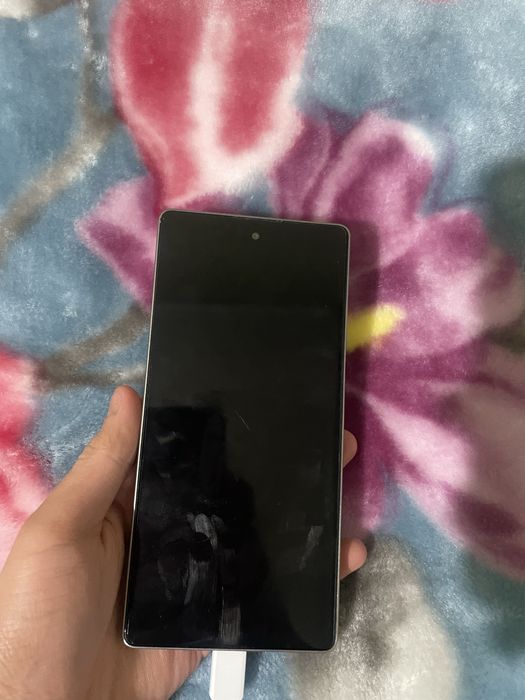 M Horse srochna sotiladi