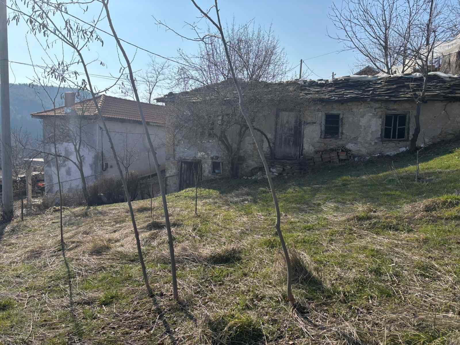 Къща за продаване