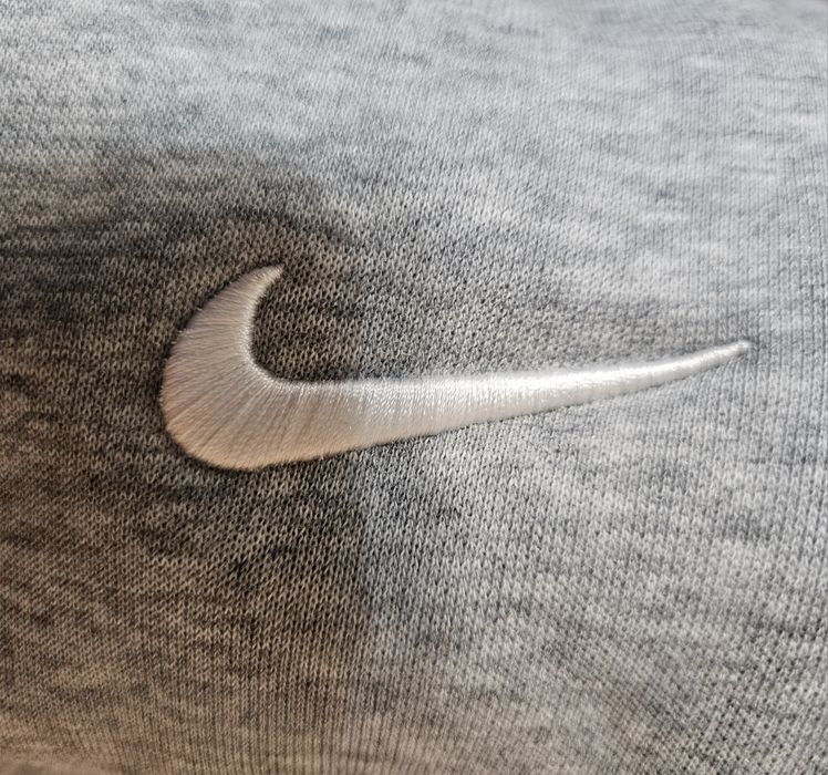 Pantaloni nike flared L
