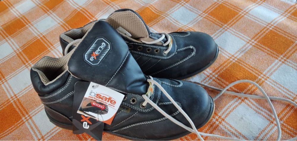 Работни мъжки обувки