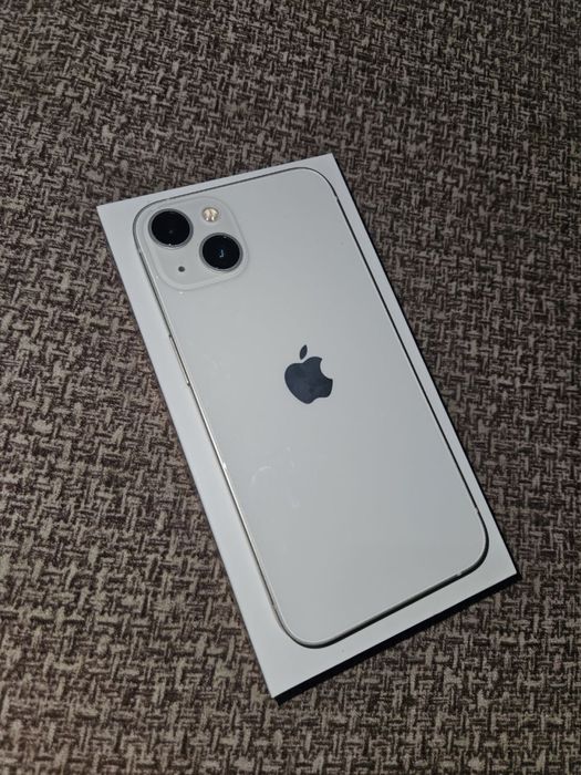 Айфон 13 256гб..