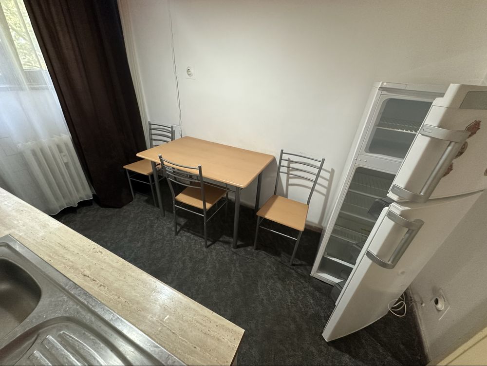 Apartament de inchiriat, doua camere Piata Mare