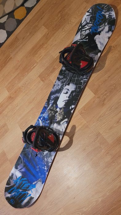 Placa snowboard Burton Channel 152 cu legături Burton Scribe EST