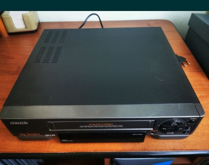 Video recorder Orion DEFECT
câteodată citește caseta reda dar de marea