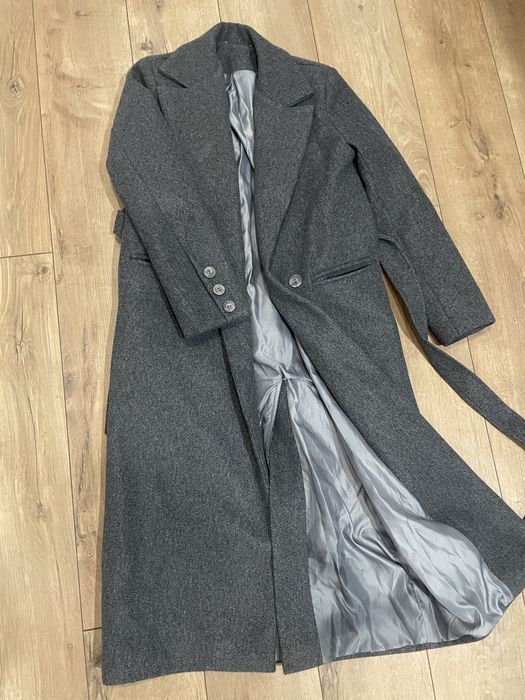 Продам пальто (демисезон)