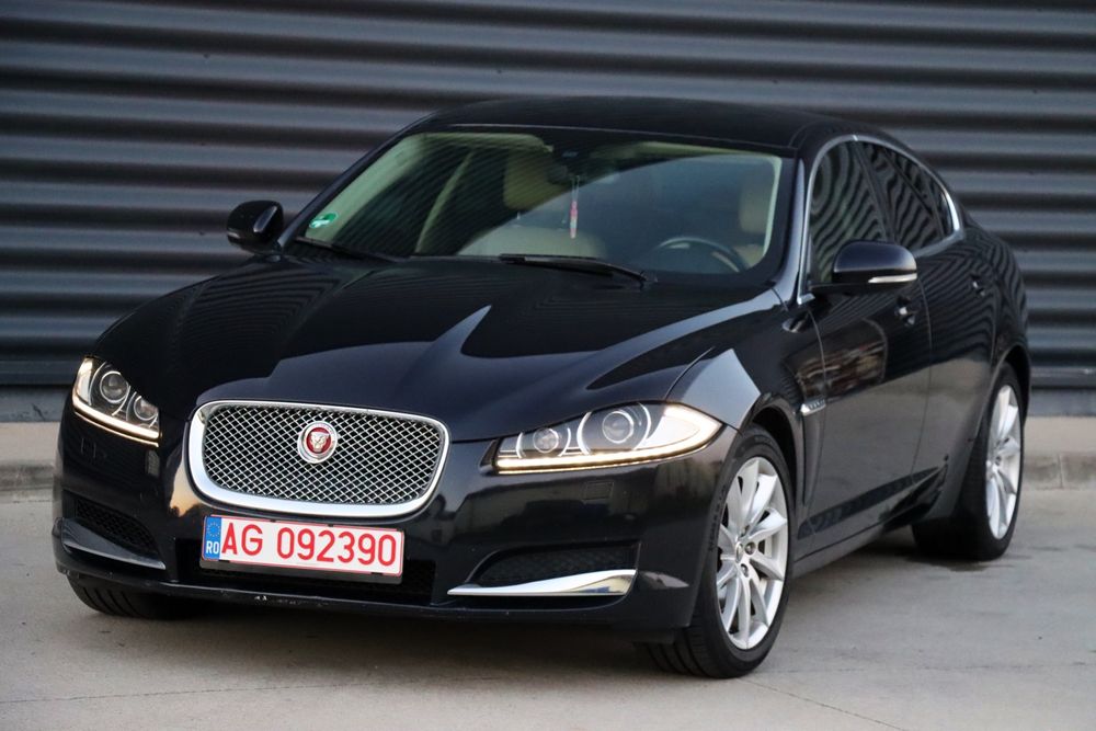 Jaguar XF / 2012 / Facelift / Rate / Garantie