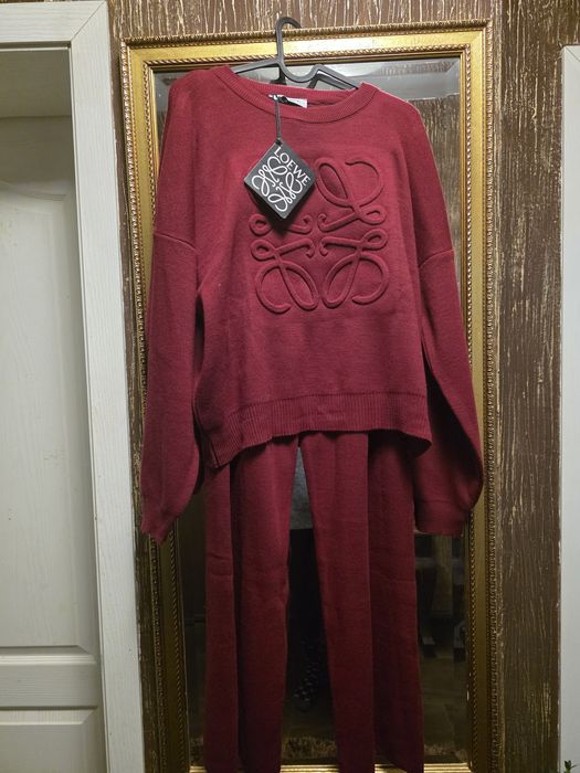 Чисто нов комплект loewe страхотен финно плетиво