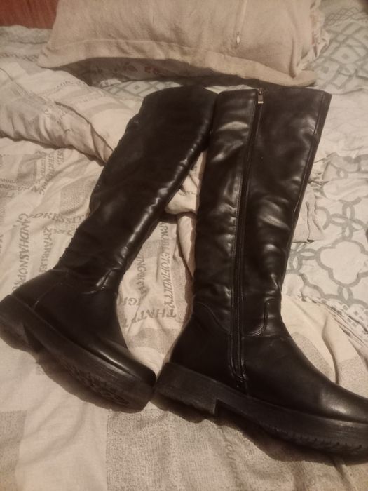 Продам сапоги неношеные