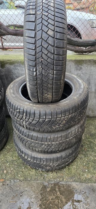 Гуми 4бр 205/60/16 - 1бр  - 69лв