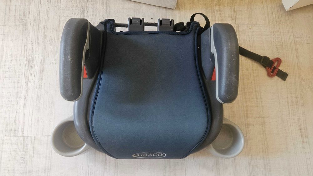 столче за кола Graco