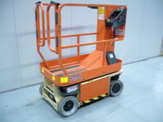 Nacela JLG 1230ES Inatime 6 m