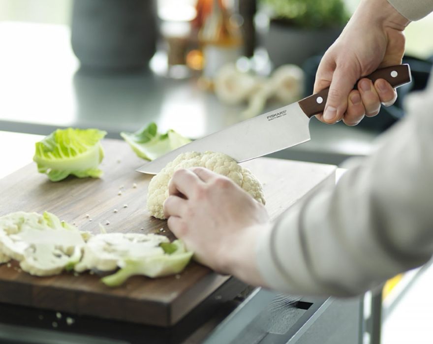 Кухненски нож Fiskars Norr, включена доставка