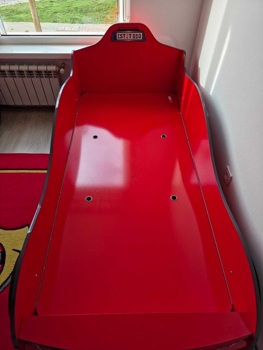 ДЕТСКИ ЛЕГЛА „КОЛА“ – 2 БРОЯ + покривала+ възглавници + килим