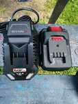 Incarcator + baterie 20 v parkside