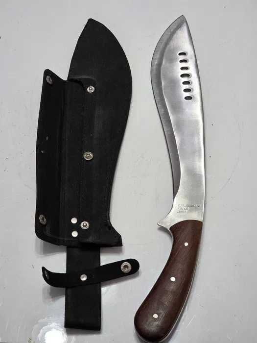 Lot vintage de 8 macete si cutite diferite