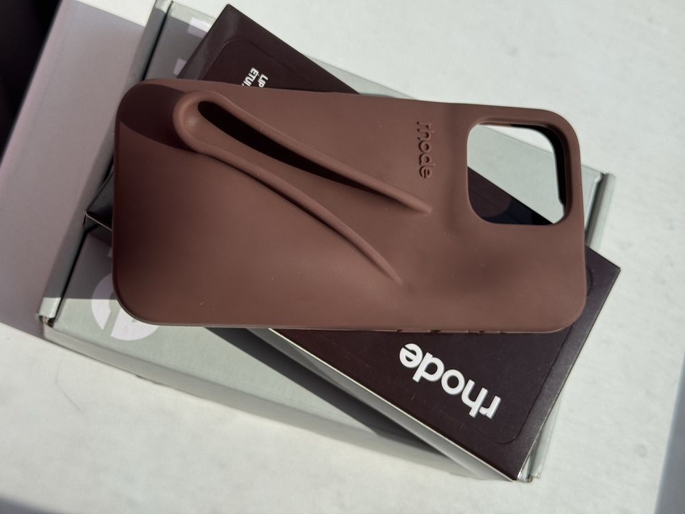 Чехол Rhode для iPhone 16 pro max