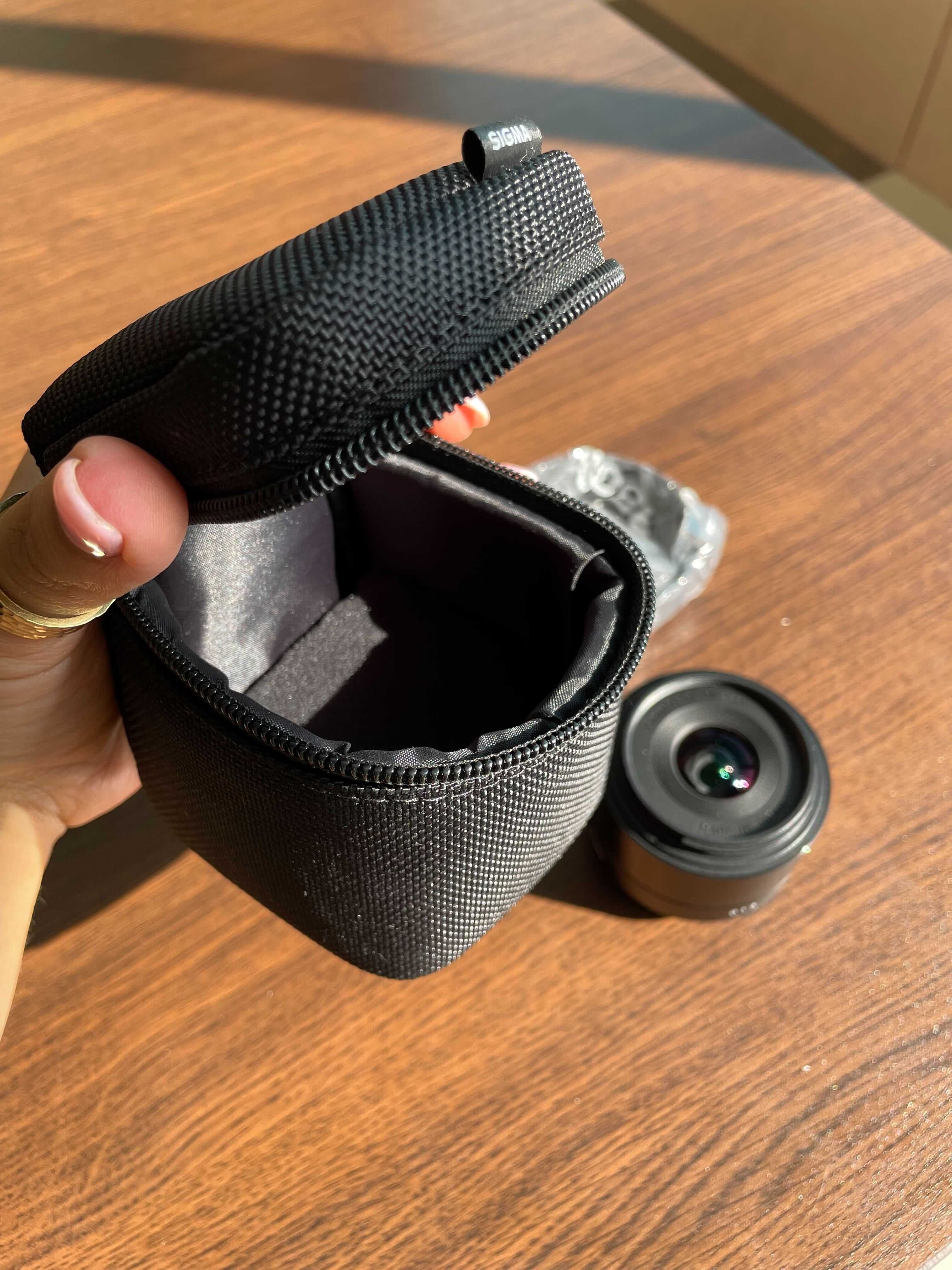 Обектив Sigma 19mm f/2.8 DN Art Lens